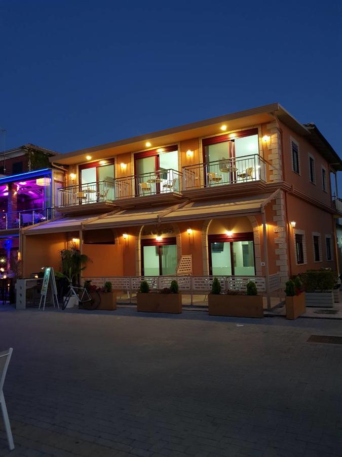 Excess Pansion Hotel Lefkada City Exterior photo